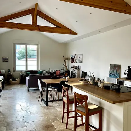 Charmante Maison De Avec Piscine Plein Sud La Rochelle (Charente-Maritime)